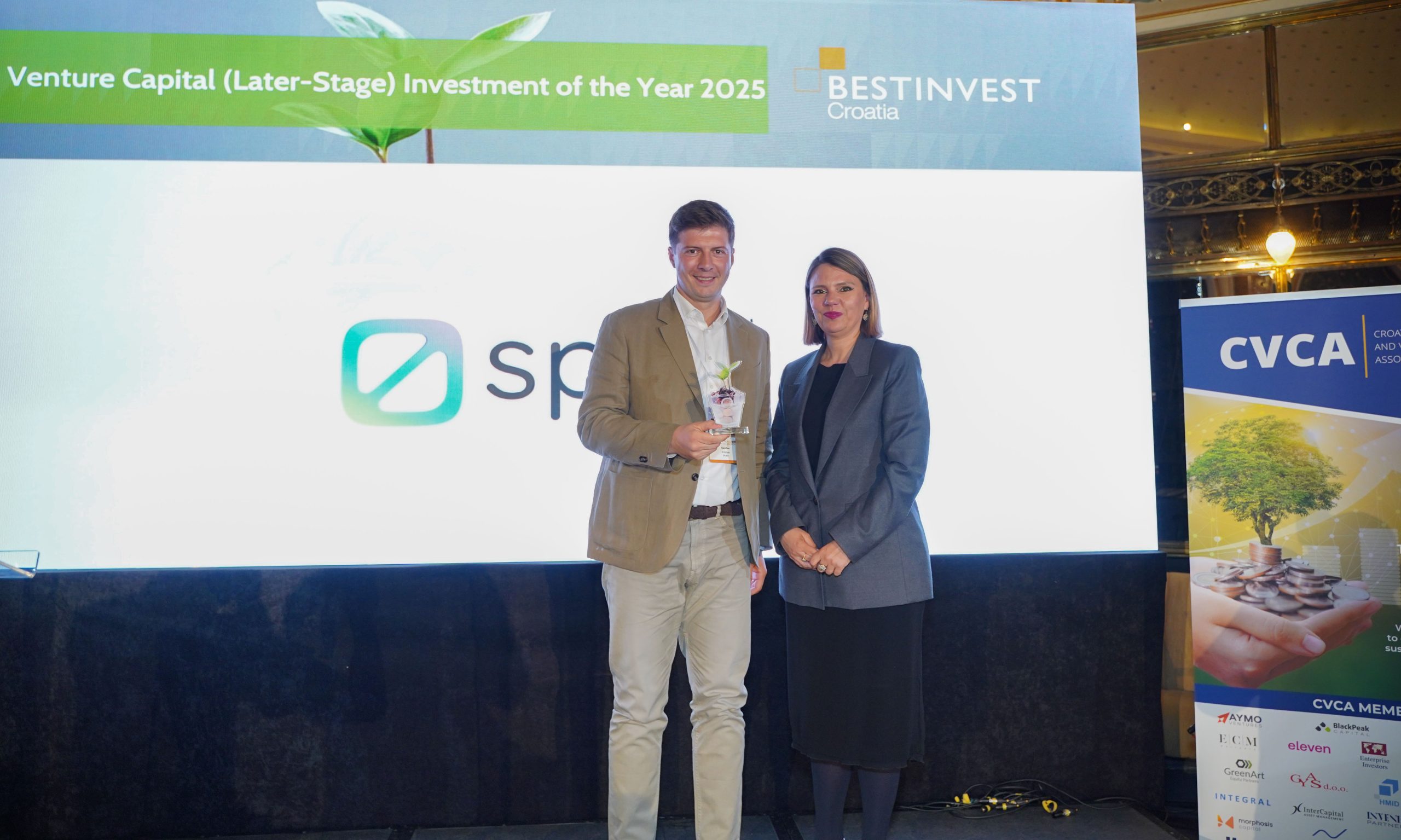 Zrinka Raguz (State Secretary, MRRFEU), Kristijan Kamber (Splix.AI) Venture Capital (Later Stage) Investment Of The Year 2025 BestInvest Award